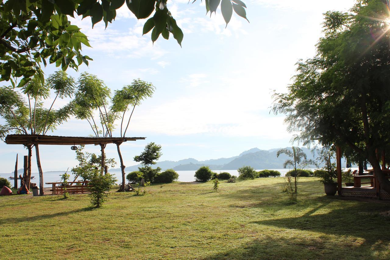 Thamarind Resort Gili Gede Luaran gambar